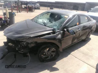 2024 Hyundai Elantra Limited with VIN KMHLP4DG4RU818145, listed as a IAAI auction lot 41881179 with 3,128 mi miles and . Bid and sale history available at DreamBid. Image 18.