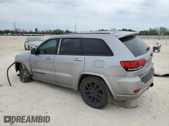 2020 Jeep Grand Cherokee Altitude z VIN 1C4RJFAG5LC122357, wystawiony jako Copart lot #53473875 z przebiegiem 120 569 mil mil oraz Szkoda całkowita • Salvage title. Historia ofert i sprzedaży dostępna na DreamBid. Obrazek 2.