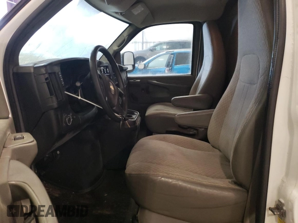 2013 Chevrolet Express Cargo Van with VIN 1GCSGAFX6D1173794, listed as a Copart auction lot 44652055 with 113,044 mi miles and Salvage Title. Bid and sale history available at carsss.com. Image 7.