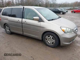 2006 Honda Odyssey EX with VIN 5FNRL38486B093156, listed as a IAAI auction lot 41109483 with 191,785 mi miles. Bid and sale history available at carsss.com. Image 1.