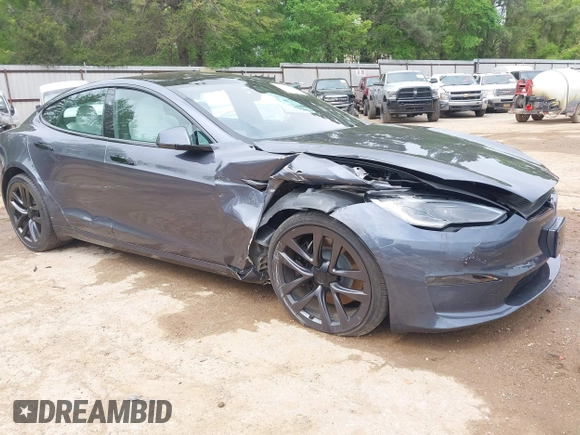 2023 Tesla Model S with VIN 5YJSA1E53PF511231, listed as a IAAI auction lot 41924626 with Not provided miles and . Bid and sale history available at DreamBid. Image 1.