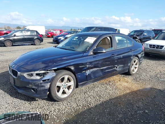 2014 BMW 3 Series 328d xDrive with VIN WBA3D5C53EKX95091, listed as a IAAI auction lot 41696613 with 117,982 mi miles. Bid and sale history available at carsss.com. Image 2.