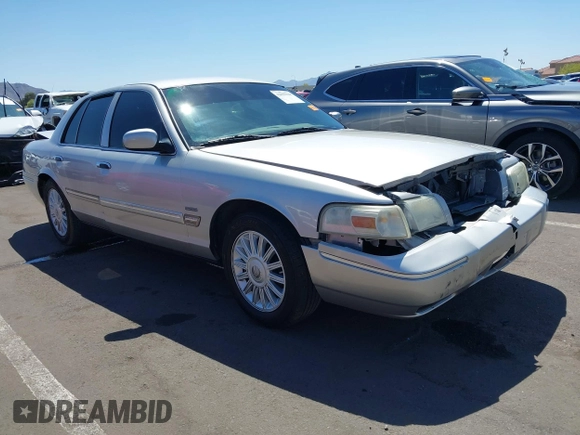 2009 Mercury Grand Marquis LS with VIN 2MEHM75V89X608365, listed as a IAAI auction lot 42055538 with Not Provided miles. Bid and sale history available at carsss.com. Image 1.