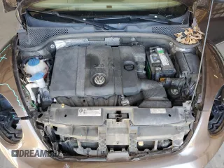 2014 Volkswagen Beetle 2.5L w/Sun with VIN 3VWJP7AT0EM632824, listed as a Copart auction lot 87279494 with Not Provided miles and Salvage Title. Bid and sale history available at DreamBid. Image 11.