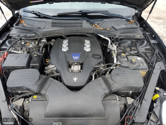 2016 Maserati Quattroporte S with VIN ZAM56RPA8G1173093, listed as a Copart auction lot 48932213 with 105,098 mi miles. Bid and sale history available at carsss.com. Image 11.