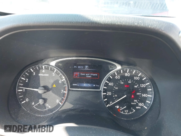 2018 Nissan Pathfinder SL with VIN 5N1DR2MM1JC618956, listed as a IAAI auction lot 41539068 with 68,493 mi miles. Bid and sale history available at carsss.com. Image 7.