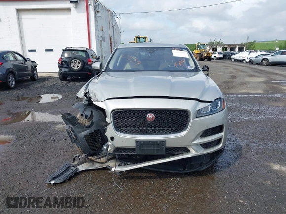 2017 Jaguar F-Pace 35t Premium with VIN SADCJ2BV6HA881652, listed as a IAAI auction lot 42230479 with 83,721 mi miles and . Bid and sale history available at DreamBid. Image 13.