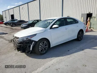 2024 Kia Forte LXS with VIN 3KPF24AD7RE733115, listed as a Copart auction lot 47525905 with 10,529 mi miles and Non Repairable. Bid and sale history available at carsss.com. Image 1.