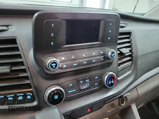 2020 Ford Transit Cargo с VIN 1FTBR1Y85LKB79546, выставлен на аукционе IAAI как лот 42521085 с пробегом 94 864 миль миль и . История ставок и продаж доступна на DreamBid. Изображение 23.