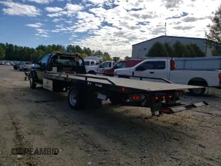 2022 Ram 5500 Tradesman with VIN 3C7WRNDL8NG120166, listed as a Copart auction lot 73638394 with 123,790 mi miles and Salvage Title. Bid and sale history available at carsss.com. Image 2.