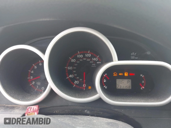 2009 Pontiac Vibe 1SB with VIN 5Y2SP67099Z416473, listed as a IAAI auction lot 42766091 with 231,158 mi miles and . Bid and sale history available at DreamBid. Image 7.