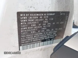 2017 Volkswagen Tiguan Wolfsburg Edition z VIN WVGSV7AX5HK003552, wystawiony jako IAAI lot #41989058 z przebiegiem 109 127 mil mil oraz . Historia ofert i sprzedaży dostępna na DreamBid. Obrazek 9.