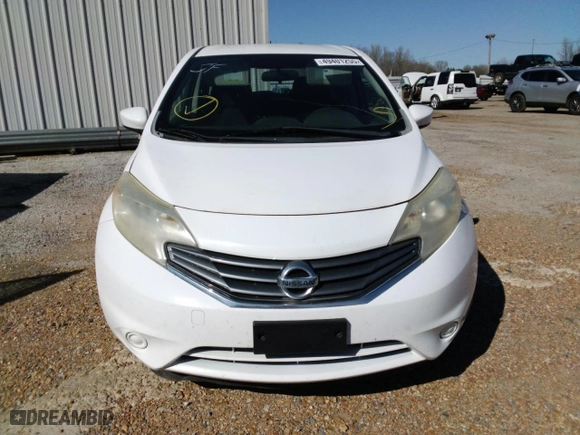 2015 Nissan Versa Note S Plus with VIN 3N1CE2CP7FL424843, listed as a Copart auction lot 49401255 with 139,177 mi miles and Clean Title. Bid and sale history available at carsss.com. Image 5.