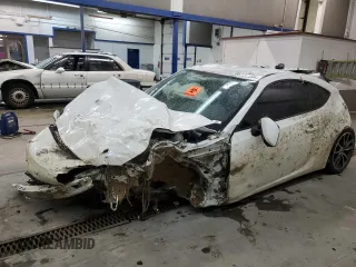 2017 Toyota 86 with VIN JF1ZNAA13H8701737, listed as a Copart auction lot 85735694 with 0 mi miles and Salvage Title. Bid and sale history available at carsss.com. Image 1.