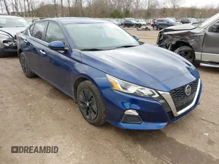 2021 Nissan Altima 2.5 S with VIN 1N4BL4BV0MN347133, listed as a IAAI auction lot 41728514 with 68,482 mi miles. Bid and sale history available at carsss.com. Image 1.