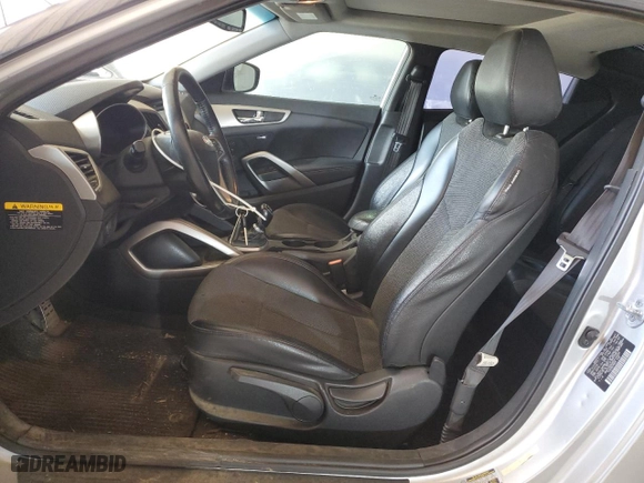 2013 Hyundai Veloster w/Black Int with VIN KMHTC6AD8DU124939, listed as a Copart auction lot 50255895 with 169,018 mi miles and Salvage Title. Bid and sale history available at carsss.com. Image 7.