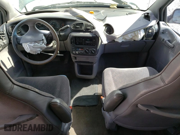 2000 Dodge Caravan SE z VIN 1B4GP44G1YB735849, wystawiony jako Copart lot #49924075 z przebiegiem 184 031 mil mil oraz Szkoda całkowita • Salvage title. Historia ofert i sprzedaży dostępna na DreamBid. Obrazek 8.