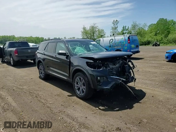 2025 Ford Explorer Active z VIN 1FMUK8DH1SGB27047, wystawiony jako Copart lot #56142875 z przebiegiem 1 699 mil mil oraz Szkoda całkowita • Salvage title. Historia ofert i sprzedaży dostępna na DreamBid. Obrazek 14.