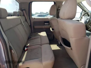 2006 Ford F-150 XLT with VIN 1FTRW12W36KB16433, listed as a Copart auction lot 54391085 with 238,604 mi miles and Clean Title. Bid and sale history available at carsss.com. Image 10.