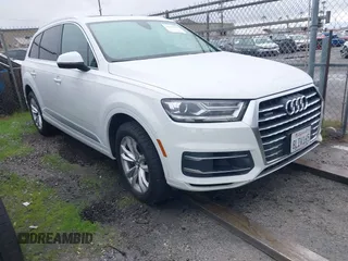 2019 Audi Q7 Premium with VIN WA1AAAF77KD000983, listed as a IAAI auction lot 41569249 with 41,086 mi miles and . Bid and sale history available at DreamBid. Image 1.