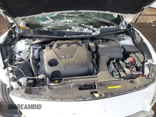 2018 Nissan Maxima SR with VIN 1N4AA6AP1JC397613, listed as a IAAI auction lot 41557340 with 84,749 mi miles. Bid and sale history available at carsss.com. Image 10.