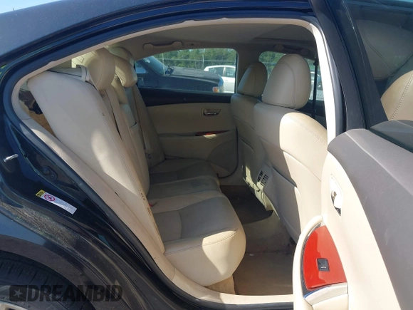 2011 Lexus ES 330 z VIN JTHBK1EG2B2452620, wystawiony jako IAAI lot #42062847 z przebiegiem Nie podano mil oraz . Historia ofert i sprzedaży dostępna na DreamBid. Obrazek 8.