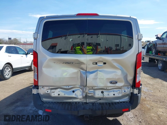 2019 Ford Transit XL with VIN 1FMZK1ZM8KKA06967, listed as a IAAI auction lot 41805833 with 32,225 mi miles. Bid and sale history available at carsss.com. Image 17.