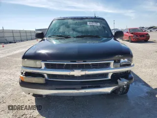2005 Chevrolet Suburban LT z VIN 3GNEC16Z75G210811, wystawiony jako Copart lot #46421295 z przebiegiem 136 879 mil mil oraz Szkody całkowita. Historia ofert i sprzedaży dostępna na DreamBid. Obrazek 5.