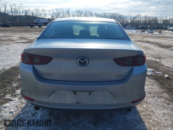 2019 Mazda 3 w/Select with VIN 3MZBPAAL4KM109139, listed as a IAAI auction lot 41421281 with 105,954 mi miles. Bid and sale history available at carsss.com. Image 16.