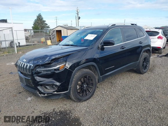 2019 Jeep Cherokee Latitude Plus z VIN 1C4PJMLXXKD478076, wystawiony jako IAAI lot #42184625 z przebiegiem 72 364 mil mil oraz . Historia ofert i sprzedaży dostępna na DreamBid. Obrazek 17.
