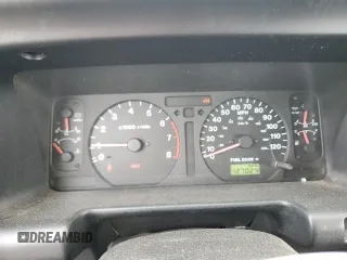 1999 Isuzu Trooper S z VIN JACDJ58XXX7922000, wystawiony jako Copart lot #48209835 z przebiegiem 127 024 mil mil oraz Szkoda całkowita • Salvage title. Historia ofert i sprzedaży dostępna na DreamBid. Obrazek 9.