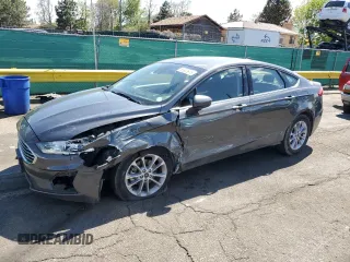 2020 Ford Fusion SE с VIN 3FA6P0HDXLR148681, выставлен на аукционе Copart как лот 56883615 с пробегом 68 553 миль миль и Списание • Salvage title. История ставок и продаж доступна на DreamBid. Изображение 1.