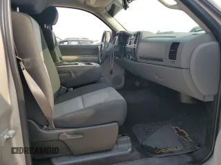 2007 Chevrolet Silverado 1500 with VIN 1GCEC14J97Z630935, listed as a Copart auction lot 66402364 with 144,685 mi miles and Salvage Title. Bid and sale history available at DreamBid. Image 10.