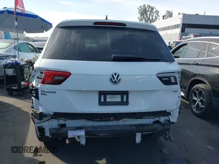 2018 Volkswagen Tiguan SEL Premium with VIN 3VV5B7AX5JM176434, listed as a IAAI auction lot 41684514 with 47,988 mi miles and . Bid and sale history available at DreamBid. Image 17.