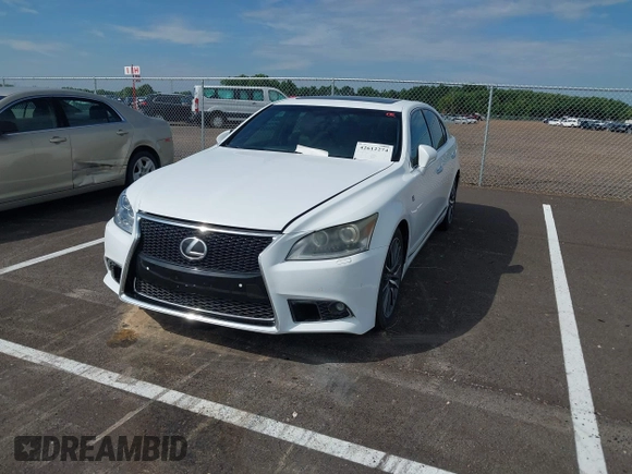 2013 Lexus LS 460 с VIN JTHCL5EF8D5019482, выставлен на аукционе IAAI как лот 42612274 с пробегом 64 972 миль миль и . История ставок и продаж доступна на DreamBid. Изображение 17.