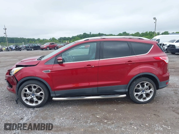 2013 Ford Escape Titanium with VIN 1FMCU9J94DUC07522, listed as a IAAI auction lot 42365124 with 61,168 mi miles and . Bid and sale history available at DreamBid. Image 14.