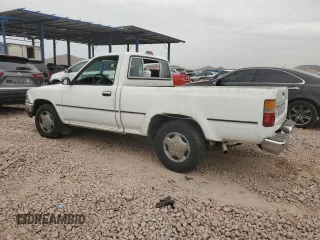 1994 Toyota Pickup DX with VIN JT4RN81P7R5177681, listed as a Copart auction lot 44344655 with 31,857 mi miles and Salvage title. Bid and sale history available at DreamBid. Image 2.