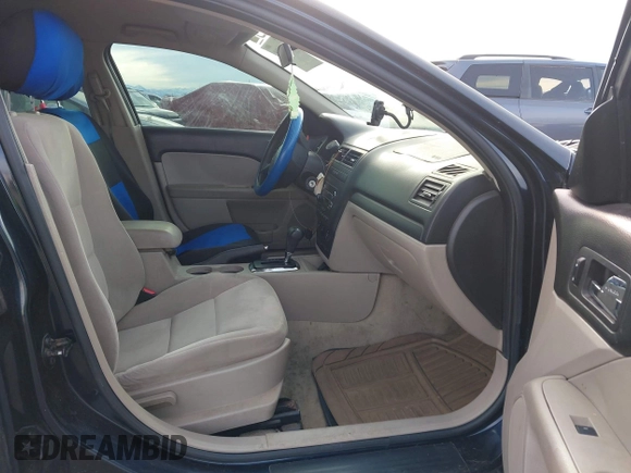 2008 Ford Fusion S with VIN 3FAHP06Z58R274400, listed as a IAAI auction lot 41788818 with 183,855 mi miles. Bid and sale history available at carsss.com. Image 5.