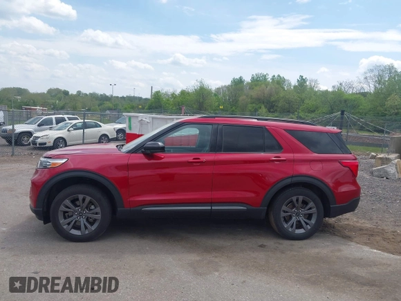 2022 Ford Explorer XLT z VIN 1FMSK8DH4NGC35593, wystawiony jako IAAI lot #42167354 z przebiegiem 29 747 mil mil oraz . Historia ofert i sprzedaży dostępna na DreamBid. Obrazek 14.