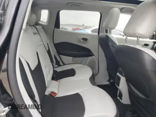 2019 Jeep Compass Latitude с VIN 3C4NJCBB4KT769402, выставлен на аукционе Copart как лот 49258595 с пробегом 100 632 миль миль и Списание • Salvage title. История ставок и продаж доступна на DreamBid. Изображение 11.
