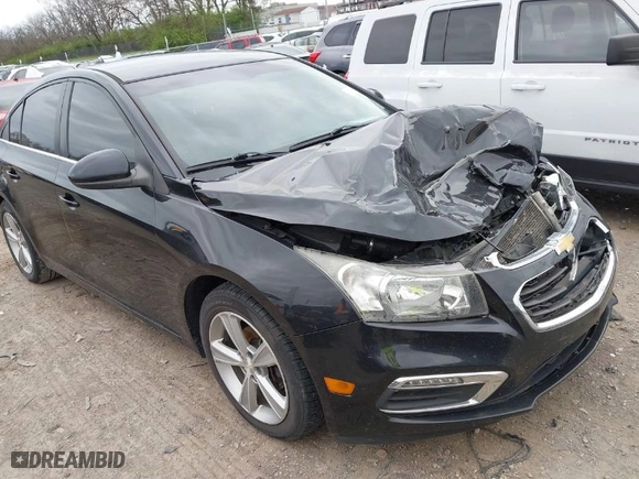 2015 Chevrolet Cruze LT with VIN 1G1PE5SB5F7237605, listed as a IAAI auction lot 41802293 with 207,051 mi miles. Bid and sale history available at carsss.com. Image 1.