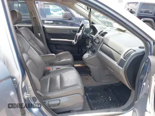 2007 Honda CR-V EX-L z VIN JHLRE38717C080982, wystawiony jako IAAI lot #42289158 z przebiegiem 269 815 mil mil oraz . Historia ofert i sprzedaży dostępna na DreamBid. Obrazek 5.
