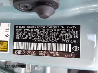 2019 Toyota Prius L Eco z VIN JTDKARFU8K3095669, wystawiony jako IAAI lot #42334160 z przebiegiem 59 882 mil mil oraz . Historia ofert i sprzedaży dostępna na DreamBid. Obrazek 9.