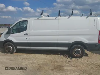 2019 Ford Transit z VIN 1FTYR2YM5KKA41176, wystawiony jako IAAI lot #41594906 z przebiegiem 76 637 mil mil oraz . Historia ofert i sprzedaży dostępna na DreamBid. Obrazek 15.