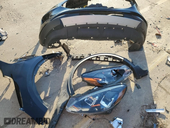 2020 Ford Escape SE with VIN 1FMCU9G60LUA73491, listed as a Copart auction lot 49377085 with 102,691 mi miles and Salvage title. Bid and sale history available at DreamBid. Image 15.