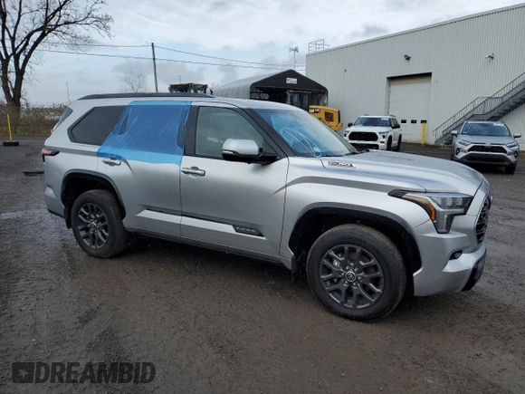 2023 Toyota Sequoia SR5 with VIN 7SVAAABA5PX010835, listed as a Copart auction lot 83082604 with 45,129 mi miles and Salvage Title. Bid and sale history available at carsss.com. Image 4.