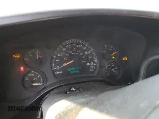 2003 Chevrolet Express Cargo with VIN 1GCGG25V331168496, listed as a Copart auction lot 88327095 with 354,286 mi miles and Salvage Title. Bid and sale history available at DreamBid. Image 9.