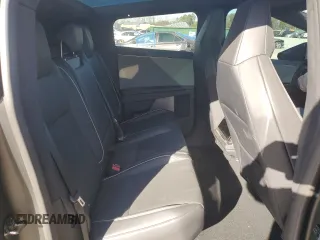 2024 Tesla Cybertruck z VIN 7G2CEHED5RA031214, wystawiony jako Copart lot #85656154 z przebiegiem 2 102 mil mil oraz Szkoda całkowita • Salvage title. Historia ofert i sprzedaży dostępna na DreamBid. Obrazek 10.