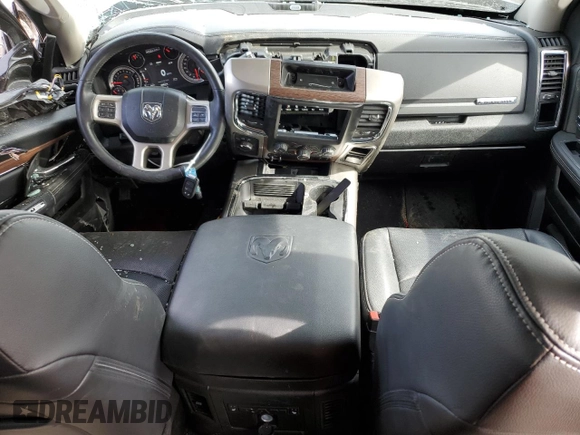 2018 Ram 2500 Laramie with VIN 3C6UR5FJ3JG427584, listed as a Copart auction lot 46673455 with 25,436 mi miles and Non repairable. Bid and sale history available at DreamBid. Image 8.