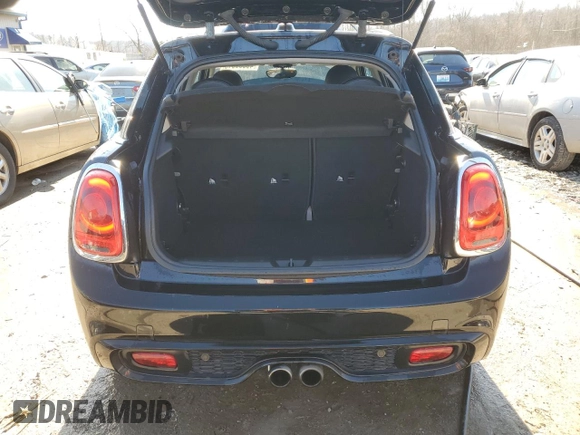 2018 MINI Hardtop 4 Door Cooper S with VIN WMWXU3C59J2F51559, listed as a Copart auction lot 46335915 with 32,660 mi miles and Salvage title. Bid and sale history available at DreamBid. Image 6.